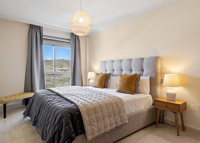 Acosta 2 By Asola Estepona